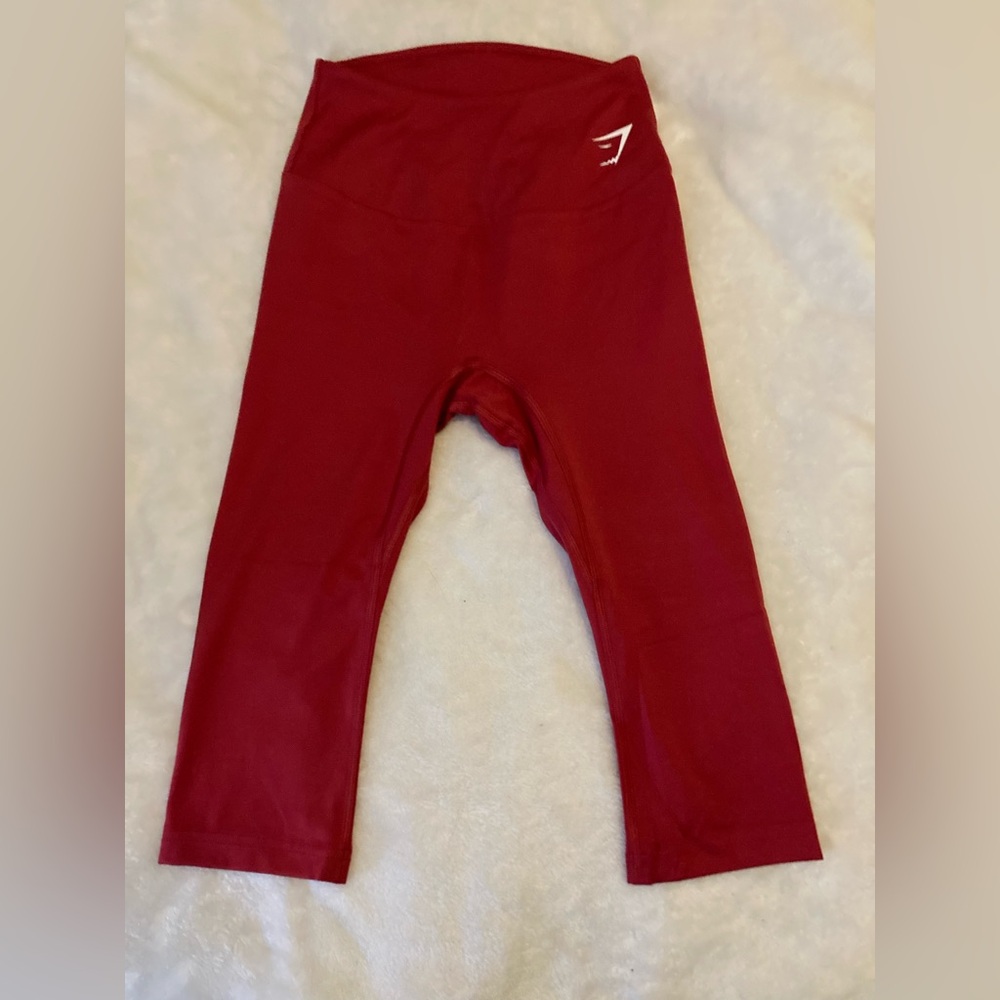Gym shark leggings